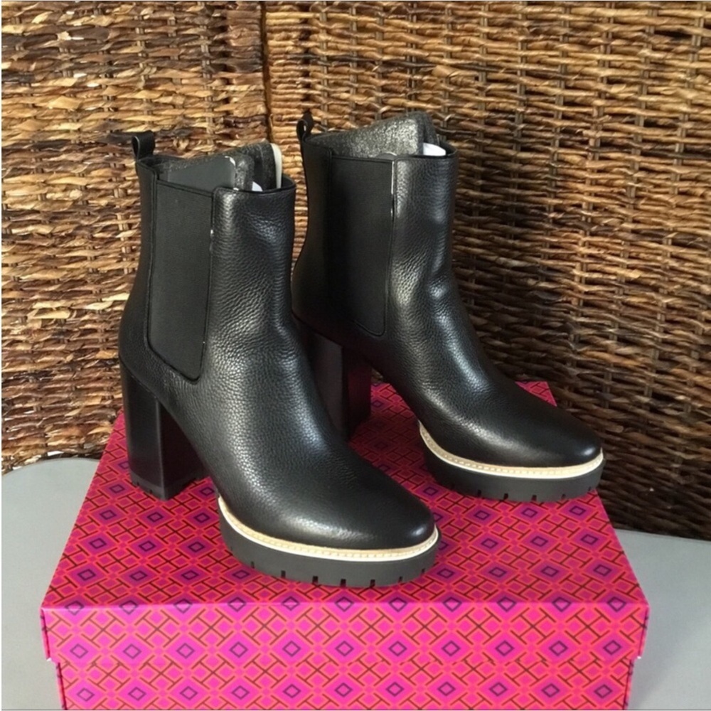 TORY BURCH NEW MILLER 100 MM LUG SOLE BOOTIE TUMBLED LEATHER PERFECT BLACK - Picture 4 of 11